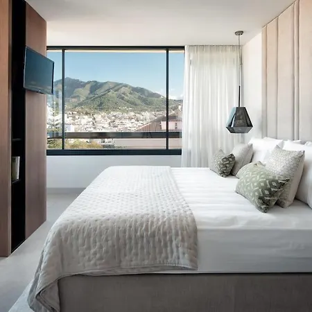 Luxury Penthouse With Panoramic Sea View *