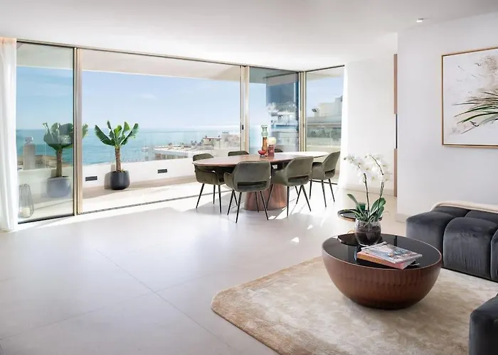 Luxury Penthouse With Panoramic Sea View アパート マルベーリャ